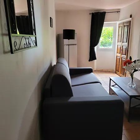 Semesterbostad La Maison De Corse *